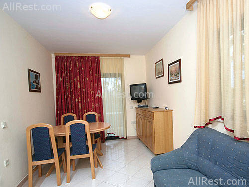 Apartmani Maca Hotel 17